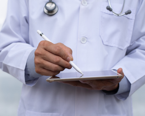 OncologistReport